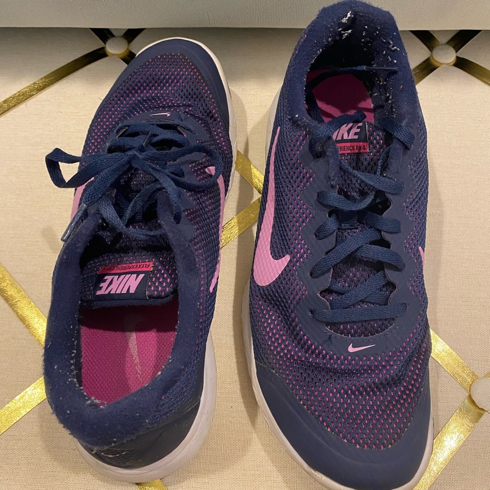 Navy and Purple Nike Sneakers - Flex Experience RN4
